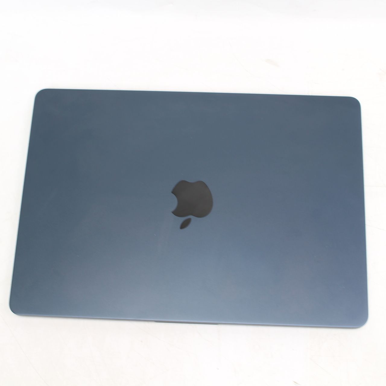 美品】MacBook Air M2 8GB/256GB 充放電153回 - メルカリ