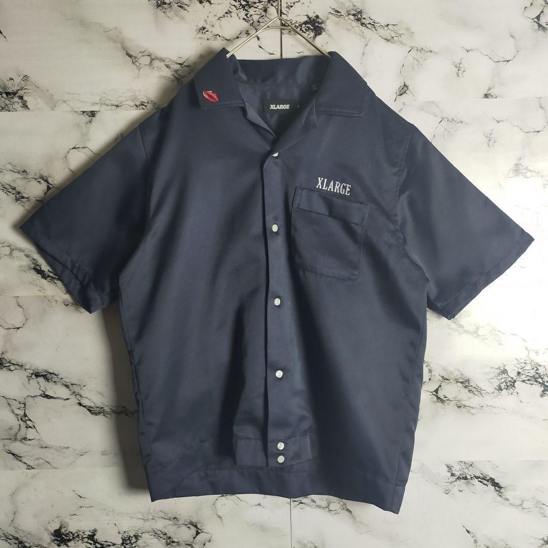 バック刺繍ロゴ