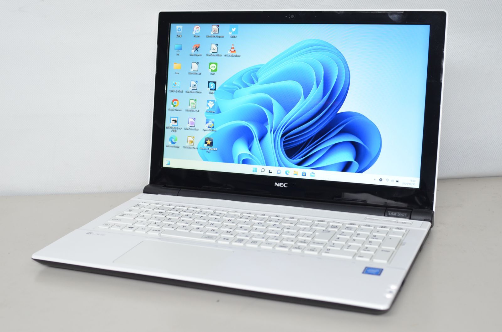 中古良品ノートパソコン NEC GN16CJSDA Windows11+office 爆速SSD256GB Celeron-3855U/メモリ4GB/15.6インチ/無線/webカメラ/DVDマルチ搭載