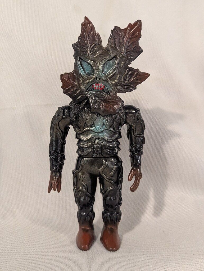 Draculazer KarehaKaijin G.I.D ソフビ 枯れ葉怪人 メルカリ