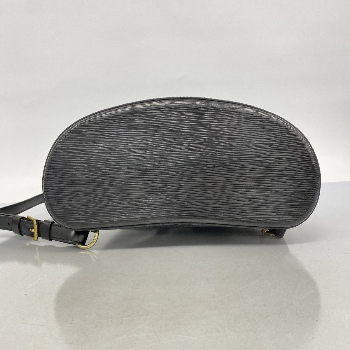 5id4773-h ルイヴィトン リュック デイパック エピ コブラン M52292 ノワール レディース DECORATOM_COM_BR