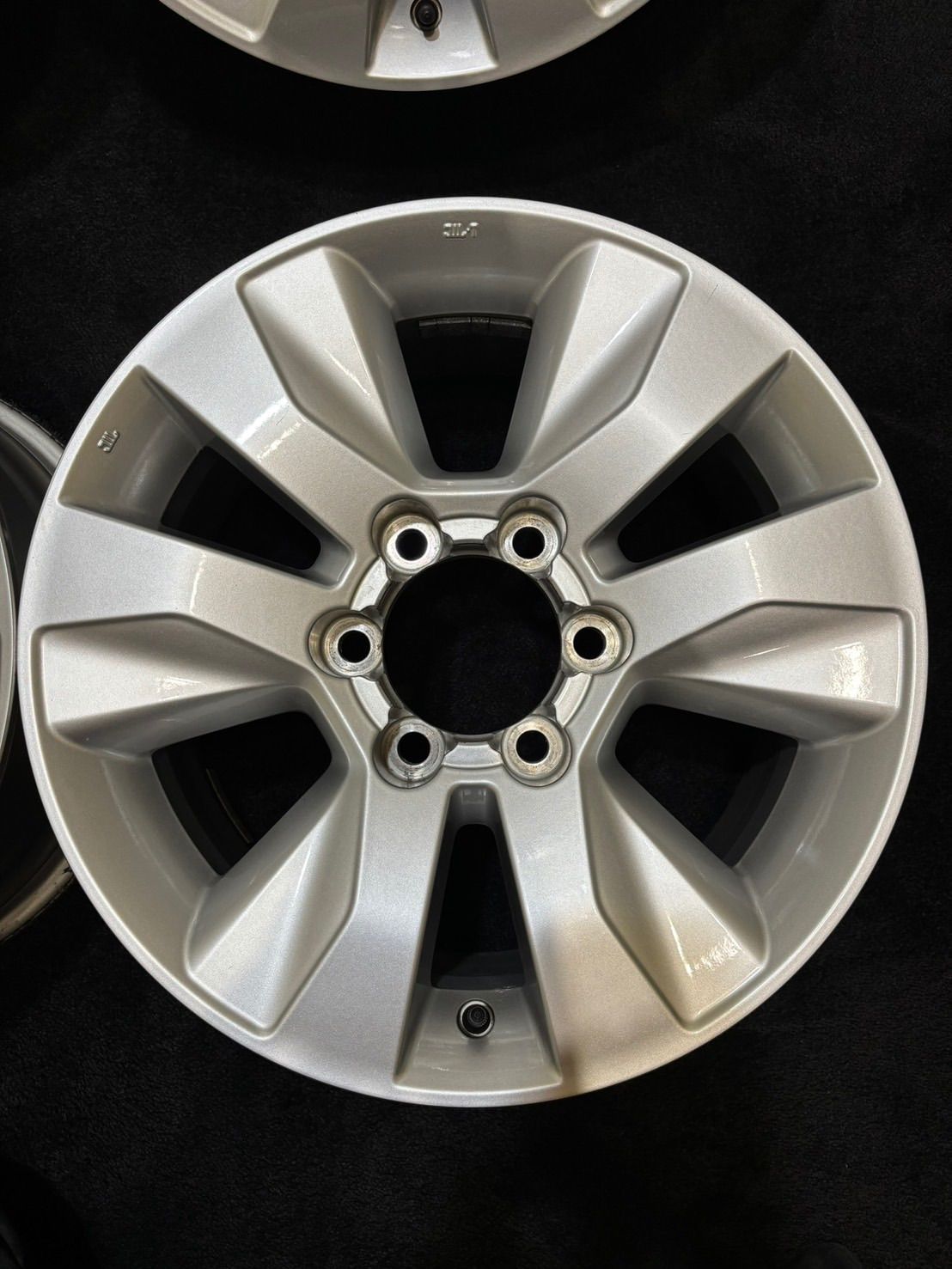 ハイラックス 純正