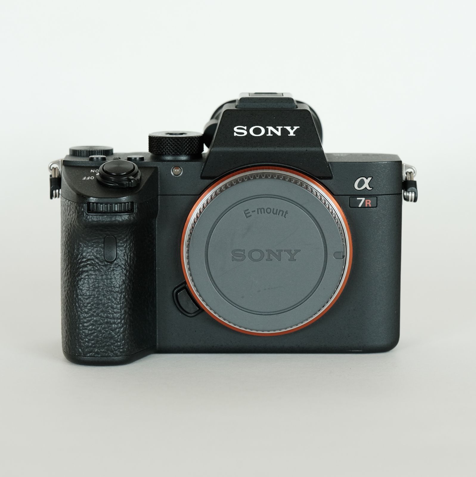 シャッター数1万回] SONY α7R III（ILCE-7RM3）/ ミラーレス一眼 / IV 