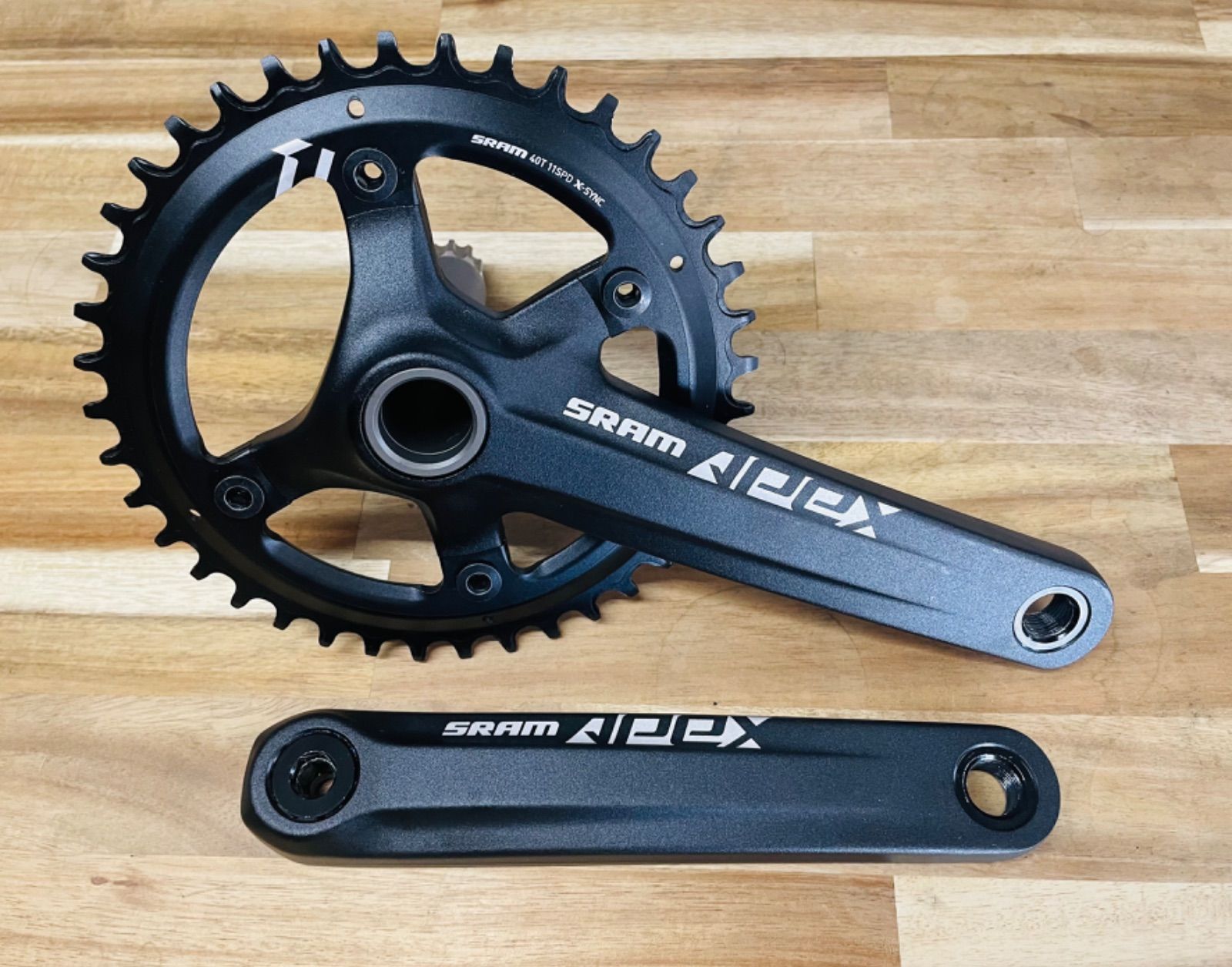 美品】 SRAM APEX1 クランクセット GXP 40T 170mm フロントシングル 