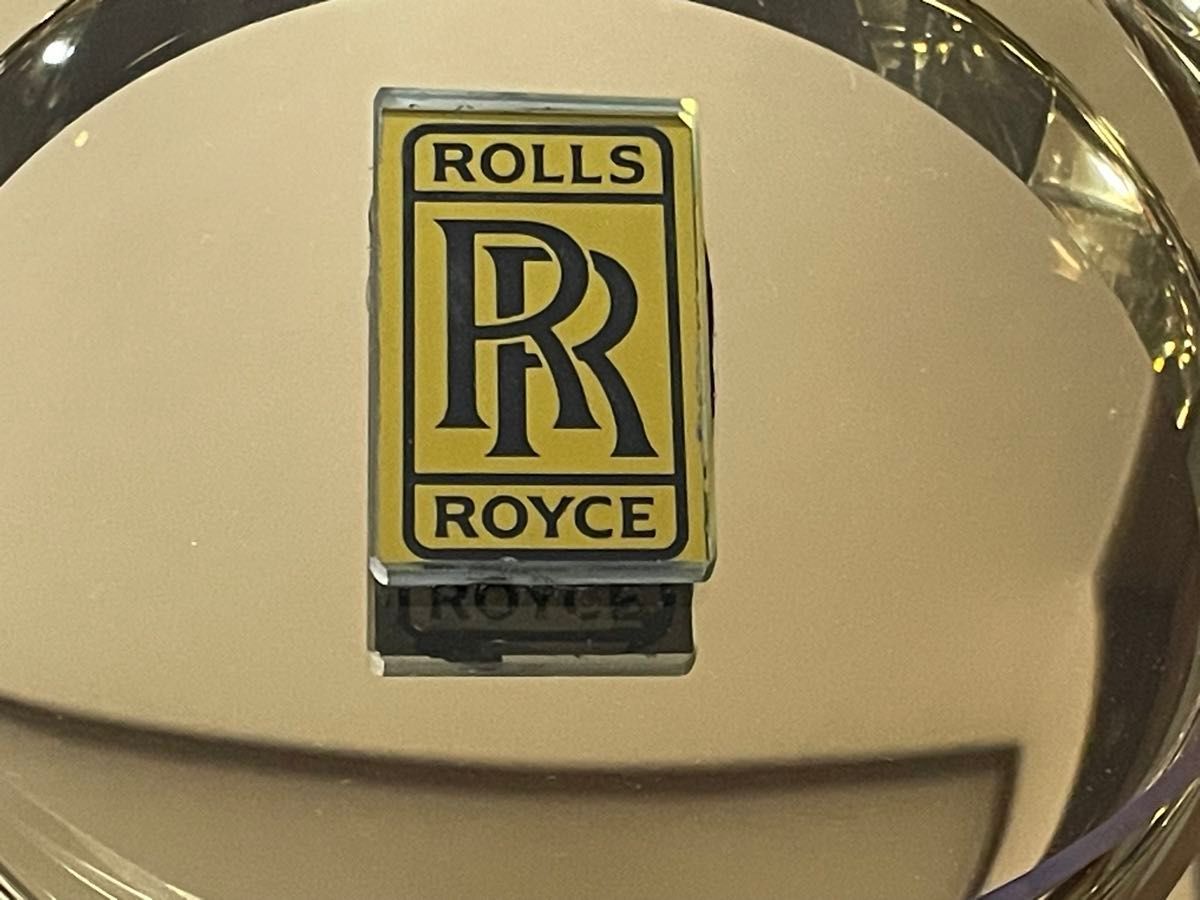 ロールスロイス RR ロゴプレート クリスタル ガラス 灰皿 ゴールド ロールスロイス RR ロゴプレート クリスタル ガラス 灰皿 ゴールド
