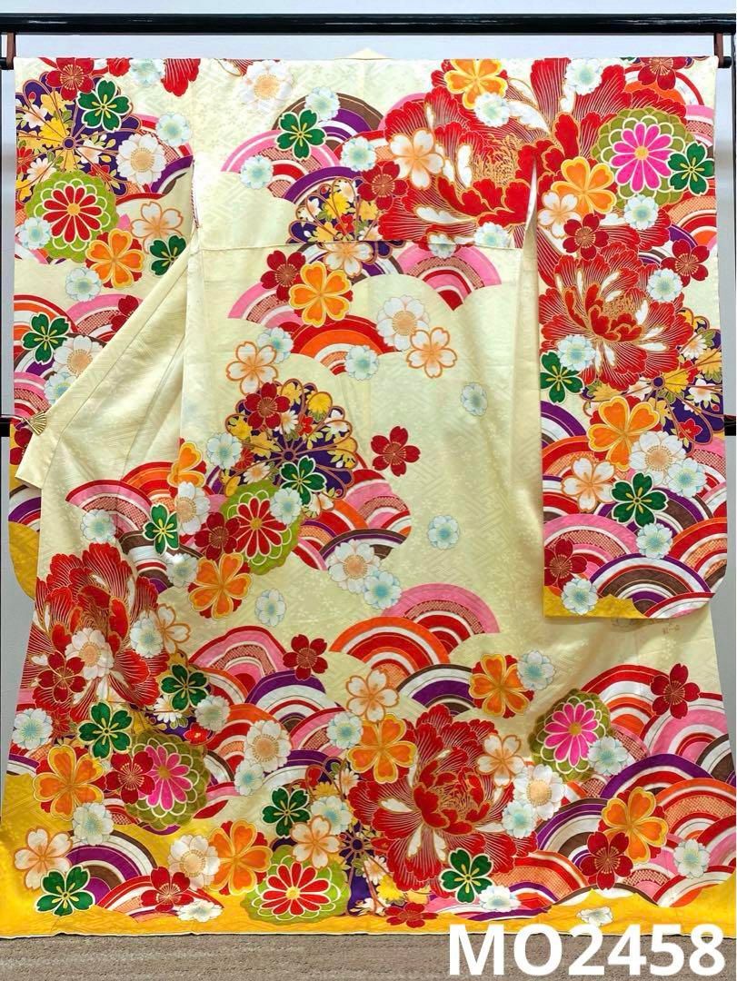 コラボ振袖 AMIAYA×紅一点 金駒 金彩 紋意匠 牡丹 大輪 身丈173cm