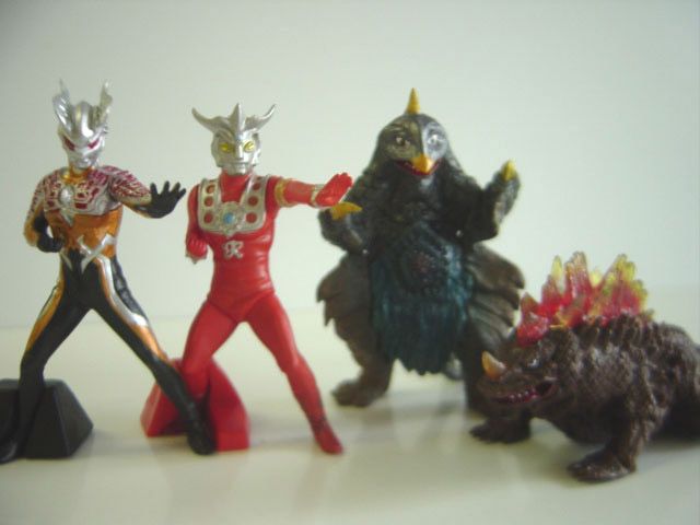 ♯Gis27OAデジタルグレードDGウルトラマン4フルコンプ全8種
