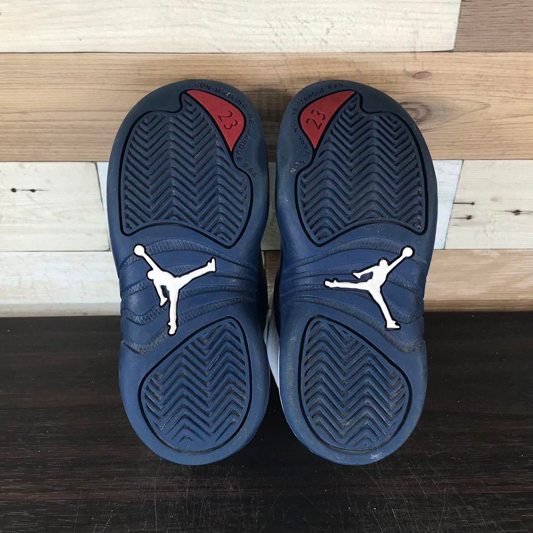 12 RETRO
