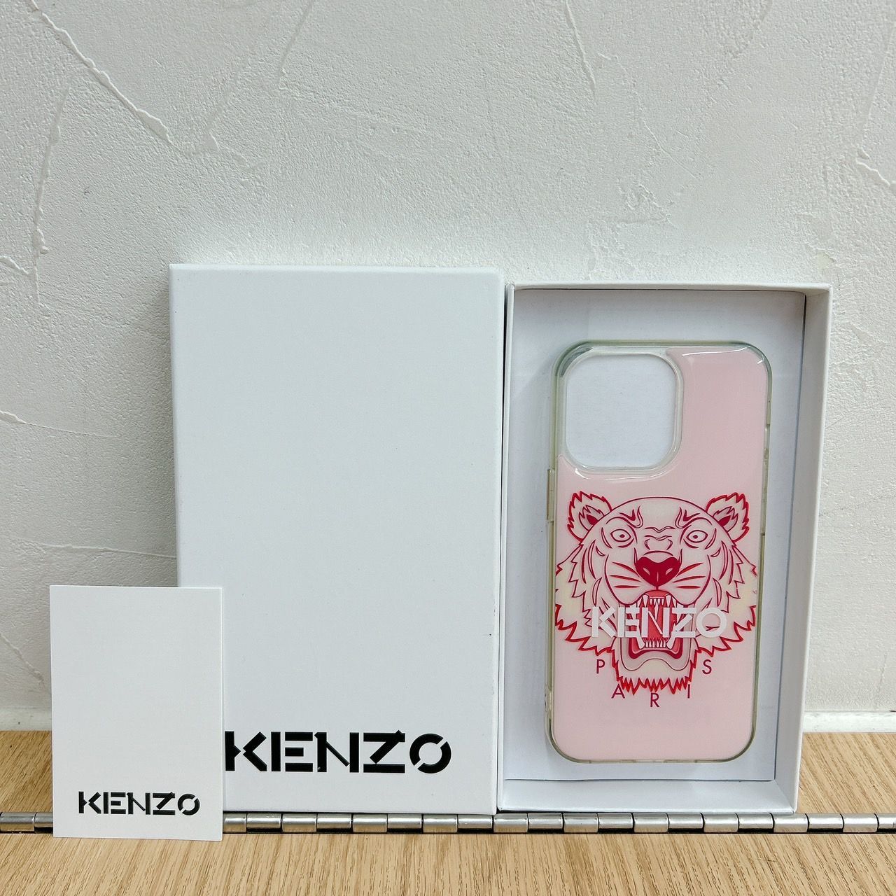 KENZO ケンゾー iPhone 13pro ケース ピンク エコリングHEARTS メルカリ