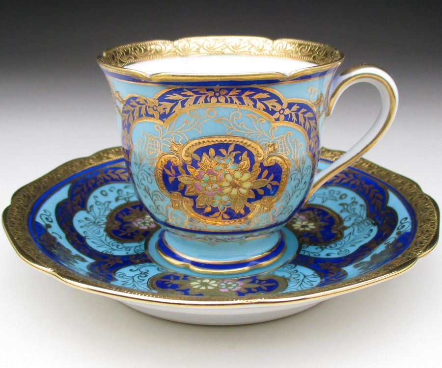 オールドノリタケ ブルー地金盛り花文 カップ＆ソーサー (d