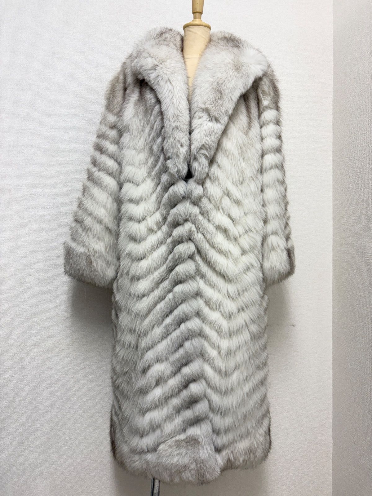 SAGA FOX JINDO フォックスファー ロングコート リアルファー