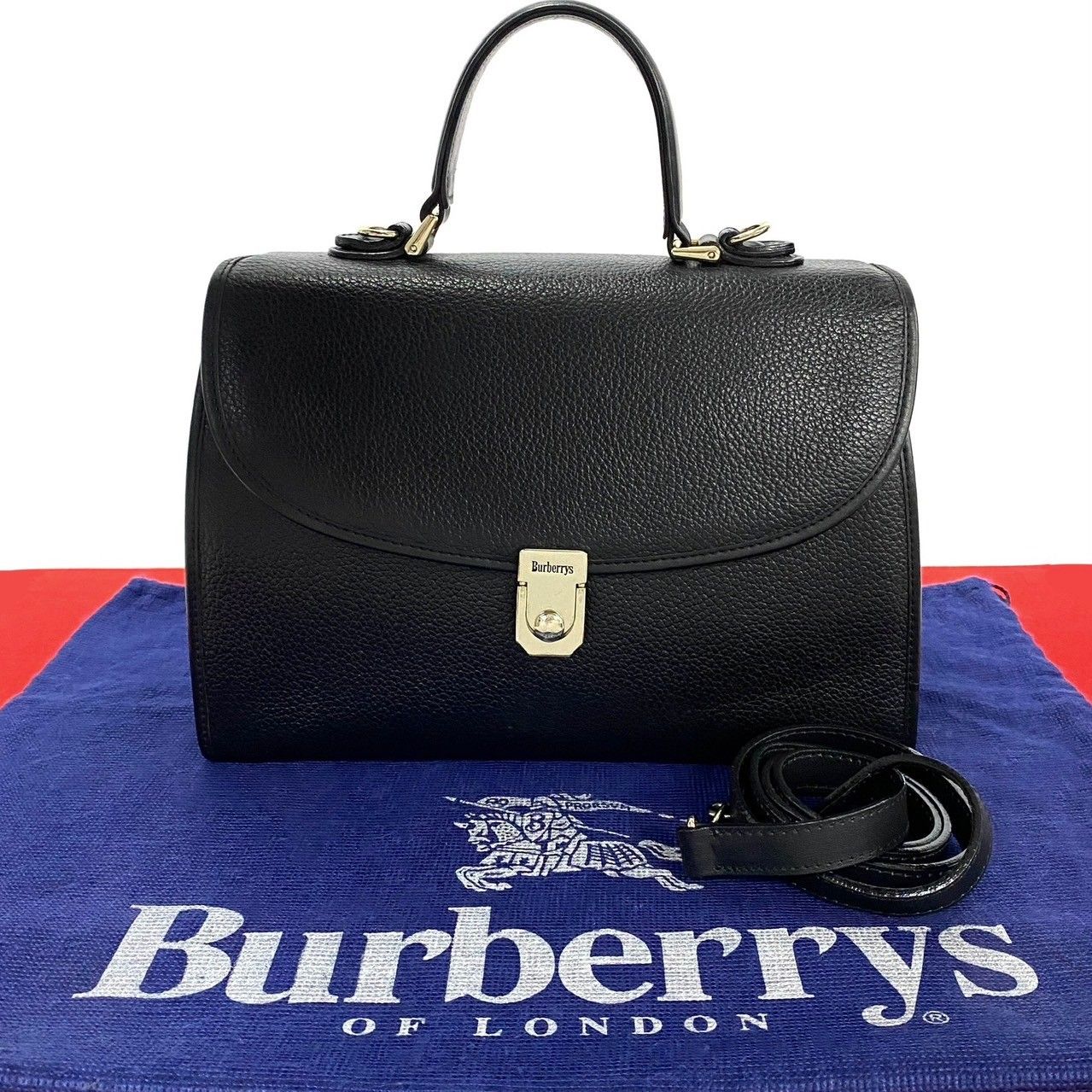 極 美品 BURBERRYS バーバリーズ ロゴ 金具 ノバチェック レザー 本革  