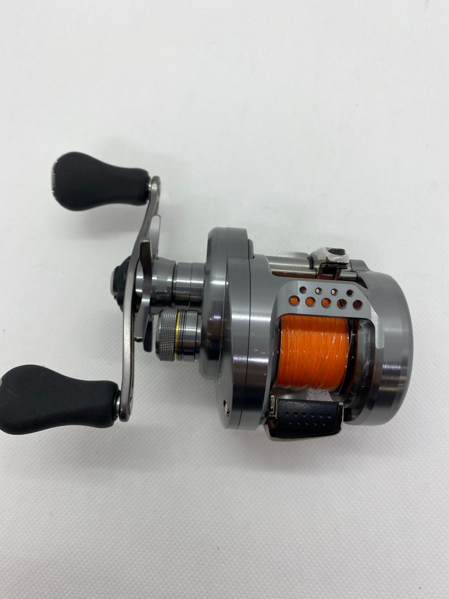 ΨΨSHIMANO シマノ ベイトリール 17カルカッタコンクエストBFS HG-L 03676