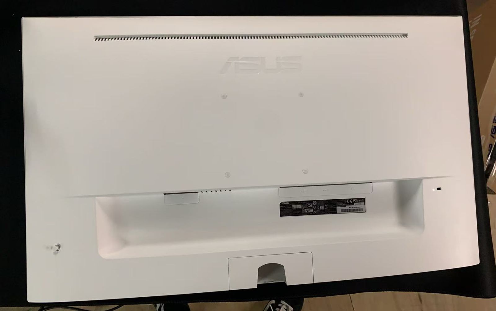 お気に入り 921077 VY279HE-W 27型 フルHD Eye Careディスプレイ B0BSTVCDN3 送料無料。 