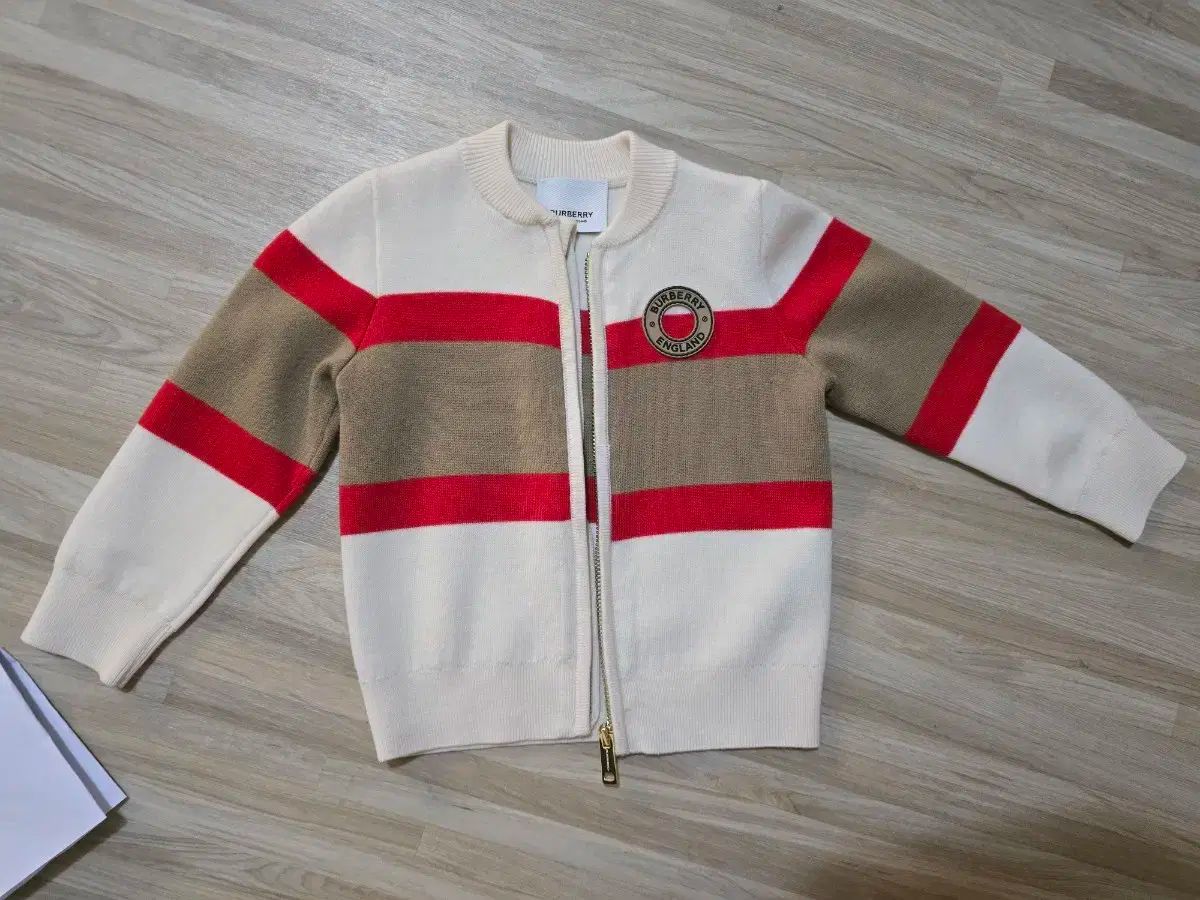 BURBERRY バーバリー キッズ カーディガン 18m
