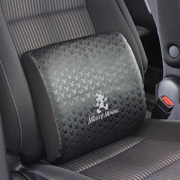 Disney ミッキーマウス　車用クッション ミッキーマウス ヘッドレストクッション シートベルトカバーセット