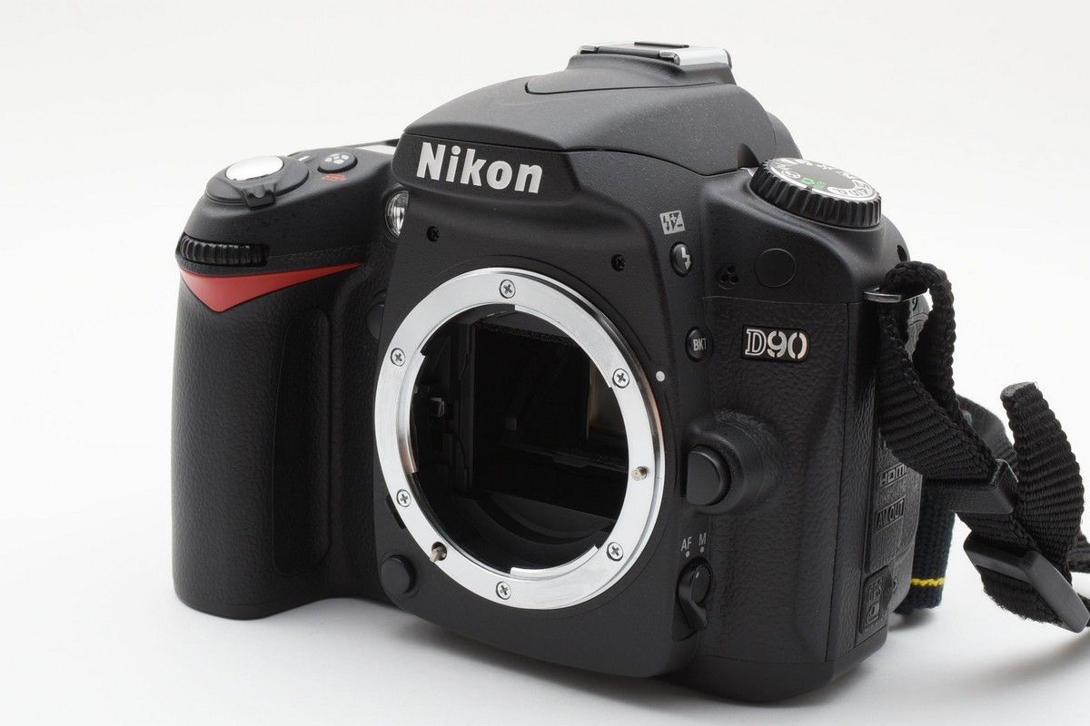 Nikon ニコン デジタル一眼レフカメラ D90 ボディ HQ6176 - メルカリ