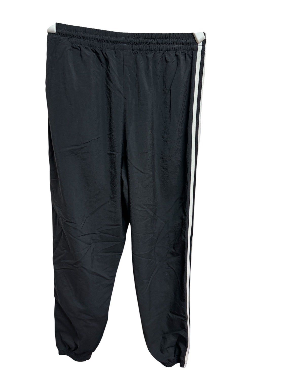 アディダス 黒 ロックアップ 女性M ジョガーパンツ ジャージ シャカパン adidas - アディダス 黒 ロックアップ 女性M ジョガーパンツ