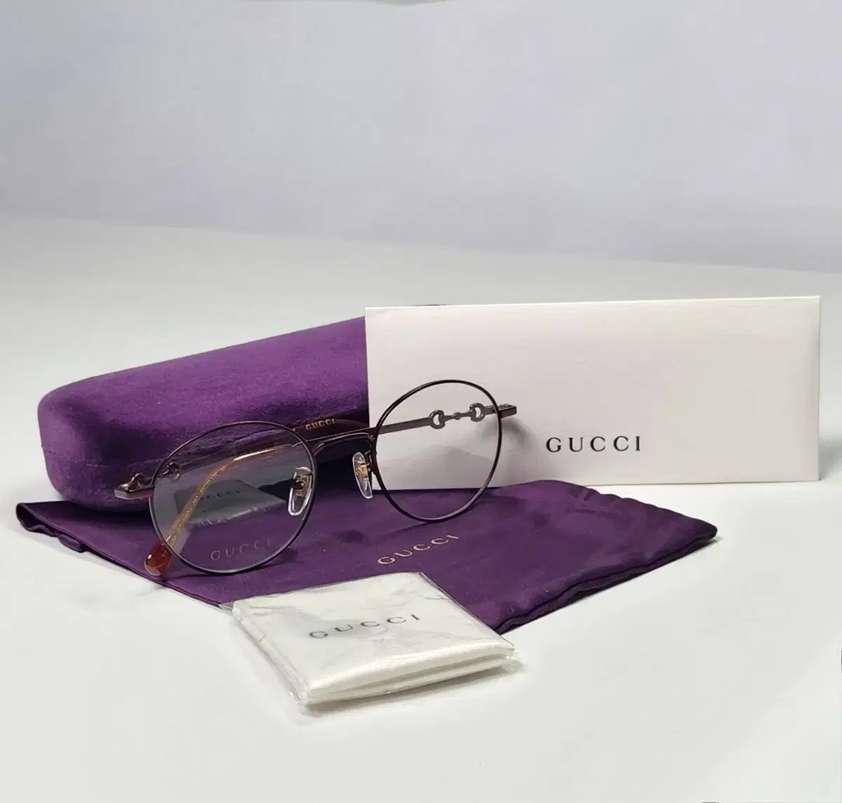 GUCCI(グッチ) ブランド品 ラウンド チタン メガネフレーム 新品および 