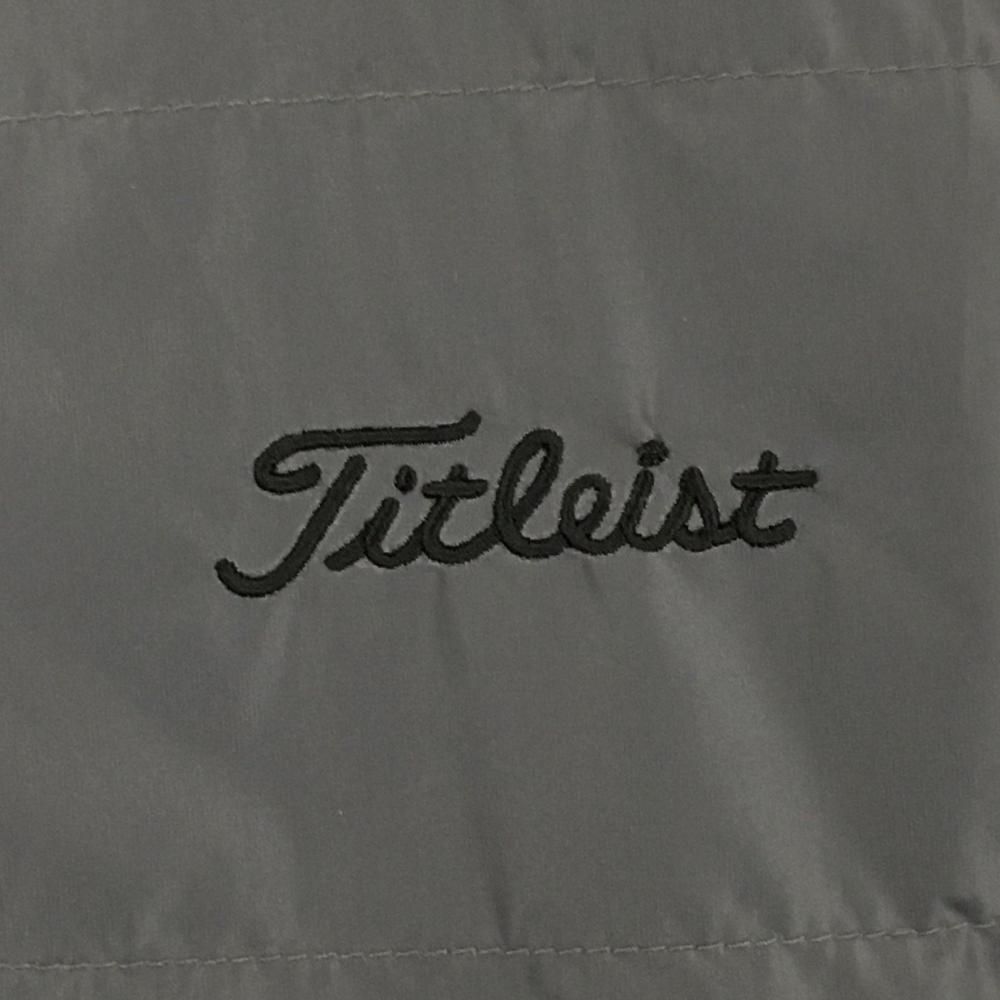 超美品】タイトリスト 中綿ベスト グレー ロゴ刺しゅう スナップボタン
