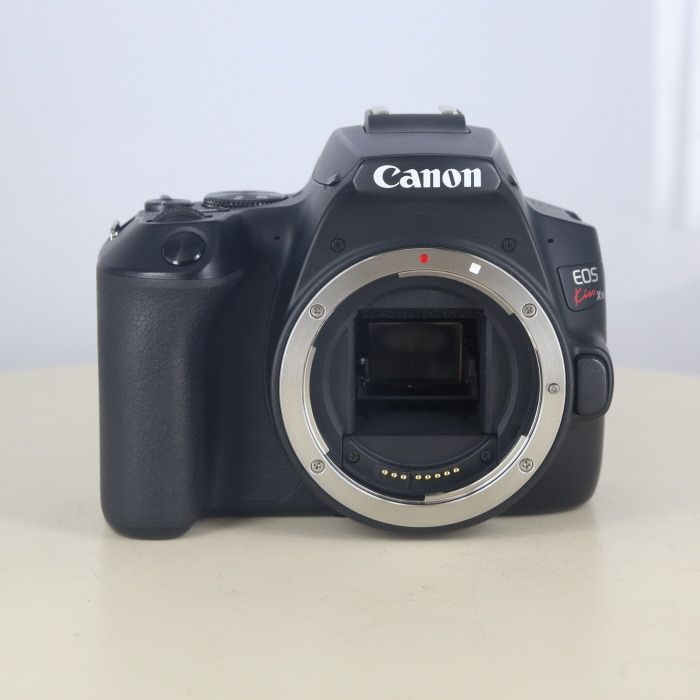 中古】 【良品】 キヤノン EOS Kiss X10i ボディ 中古】(キヤノン