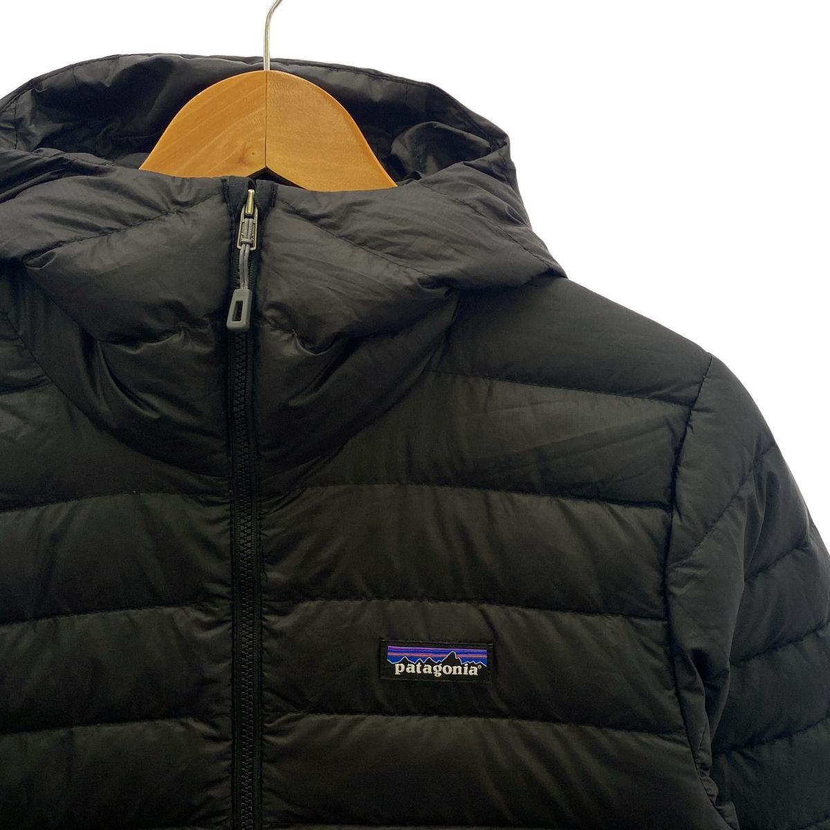 パタゴニア ダウンセーターフーディー ブラック パタゴニア ダウン