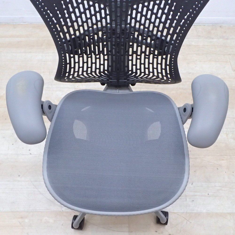 ハーマンミラー ミラチェア 　スマートグレー Herman Miller ハーマンミラー ミラチェア 肘付オフィスチェア