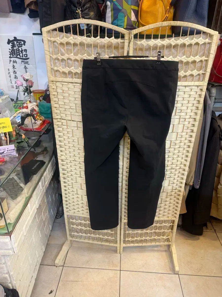 Arc'teryx ガンマARパンツ 32-S メンズ Black アウトドア Arc'teryx ガンマARパンツ 32-S メンズ Black アウトドア