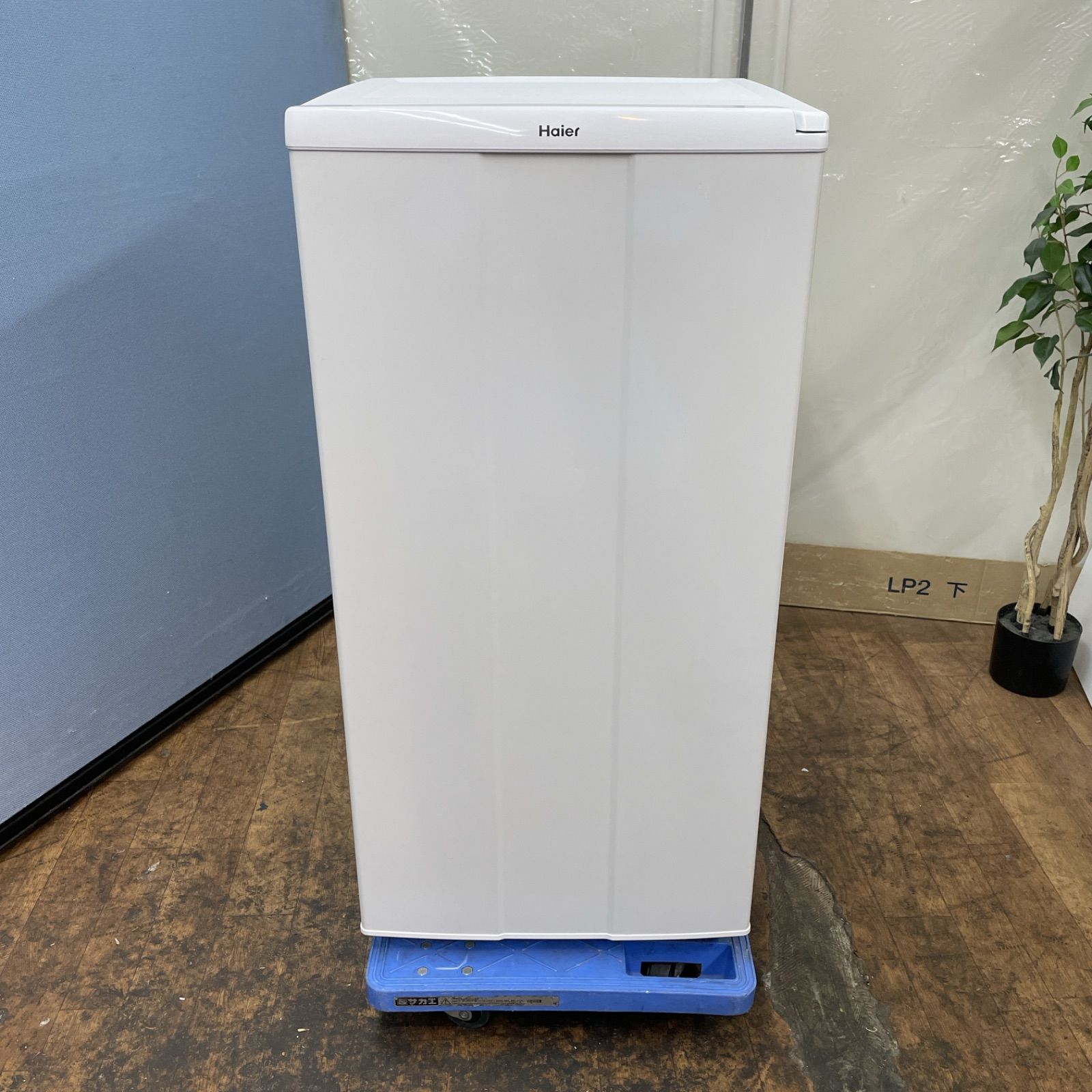 R418 ☀️ Haier 冷凍庫 (100L / 右開き) 12年製 JF-NU100B ⭐ 動作