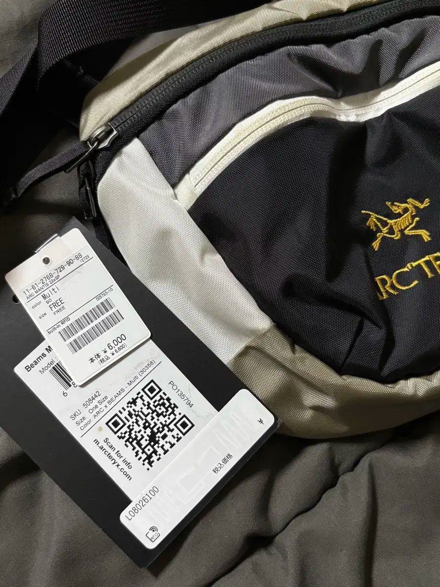 アークテリクス　ビームス　マンティス2 ウエストバック　マルチカラー　新品未開封 楽天市場】ARC'TERYX × BEAMS / アークテリクス × ビームス