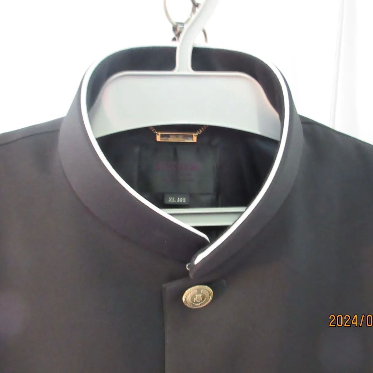 4 マスクローズ ラウンドセミタン学生服 標準マークはついていません