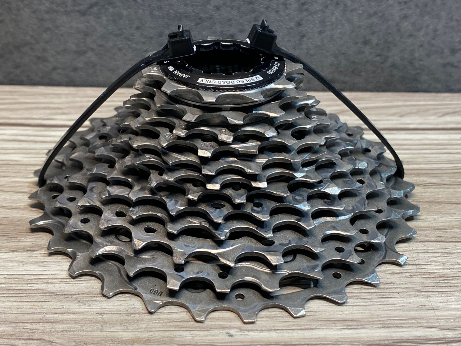 美品　シマノ　アルテグラ CS-R8100 11-30T 12速用スプロケット Amazon | シマノ(SHIMANO) カセットスプロケット CS-R8100 12s 11-12