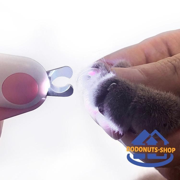 ペット用爪切り 犬 イヌ 猫 ネコ ペット用品 LEDライト付き ボタン電池 ネイルクリッパー ニッパー つめカッター お手入れ リチウム