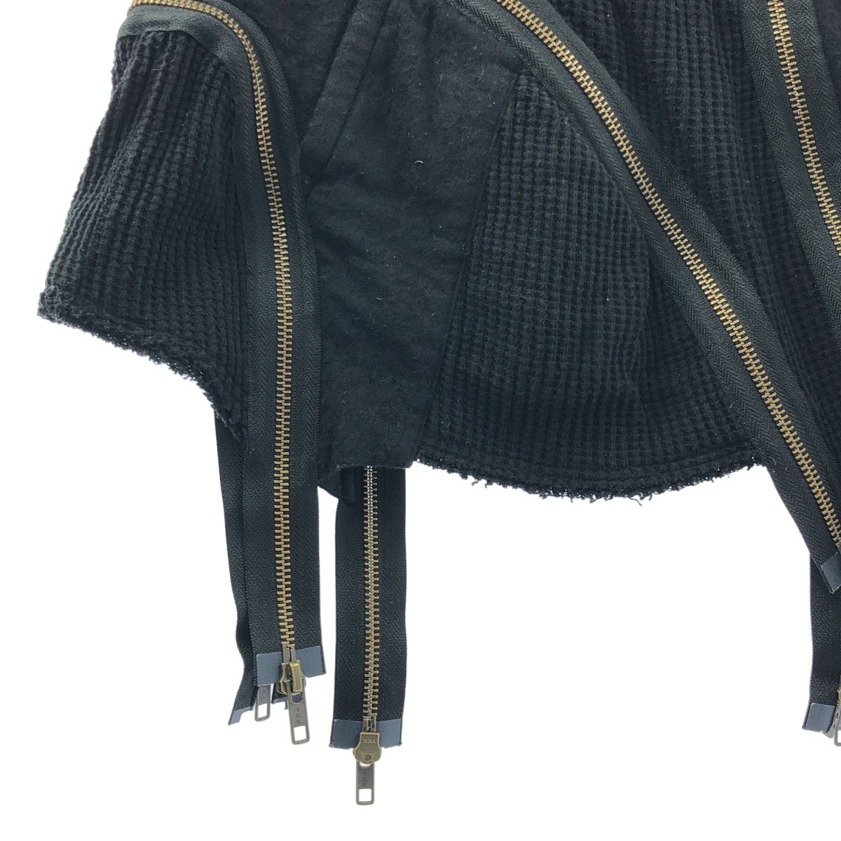 美品】 mukcyen / ムッシャン | 2024AW | 7ZIPPERS WAFFLE PADDED MINI  