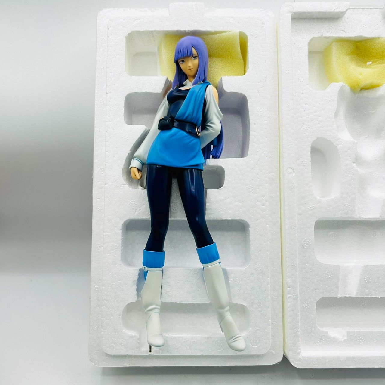 ポピー B-CLUB GUNDAM ルー・ルカ 1/7 スケール フィギュア / ガンダム