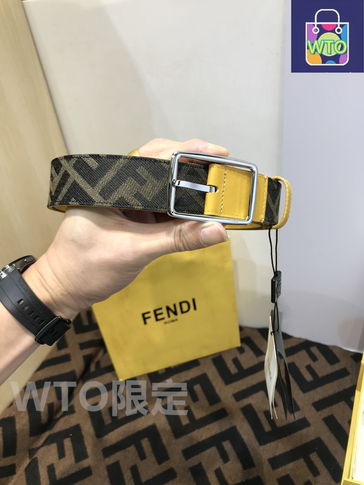 【新品未使用】FENDI ベルト 7C0488AFF2F0GXN_01?wid=2000&