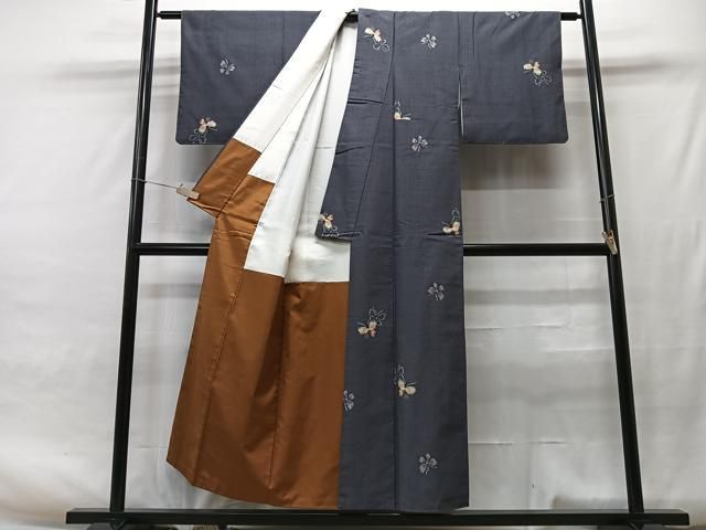 平和屋着物▽上質な紬 単衣 舞蝶文 正絹 逸品 未使用