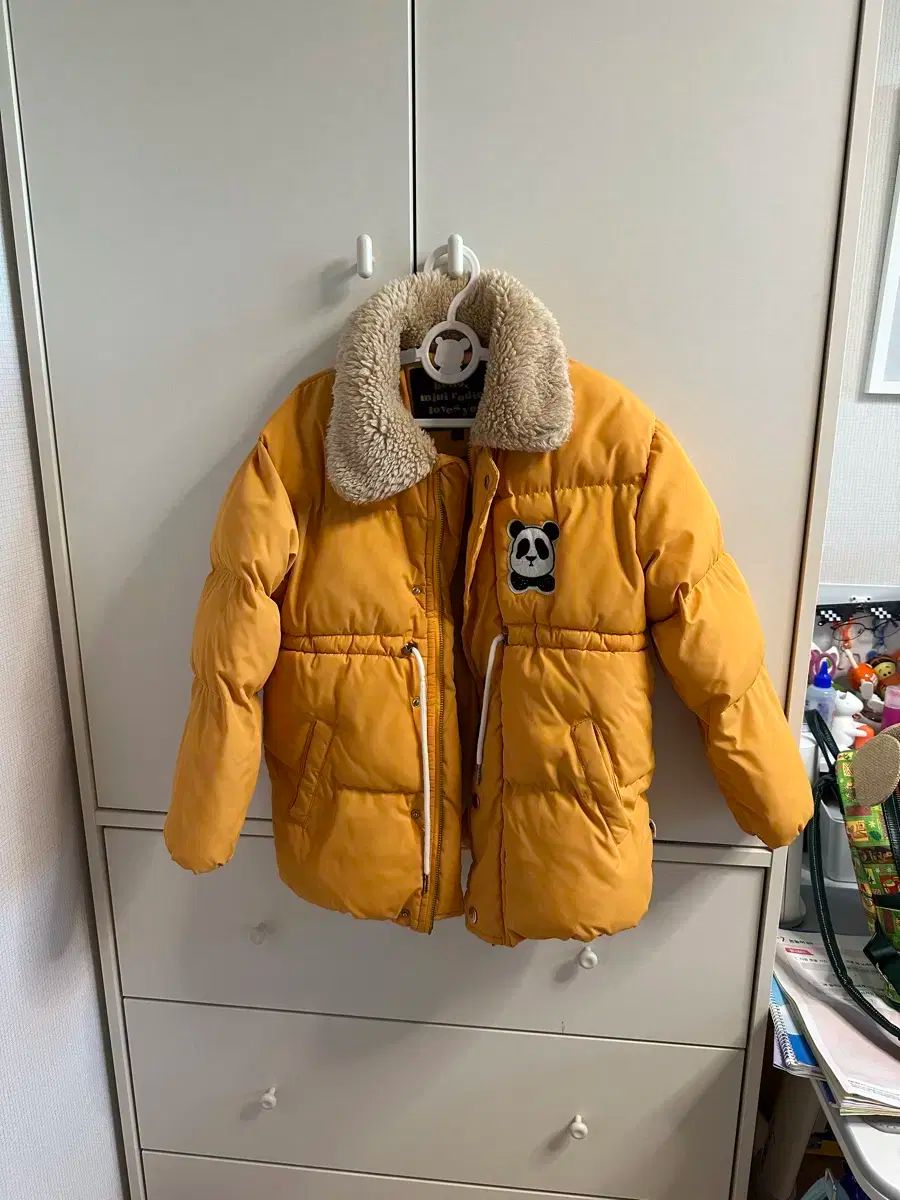 美品　Minirodini ダウン　コート Mini Rodini(ミニロディーニ) キッズ ダウン 120 ー 130 サイズ