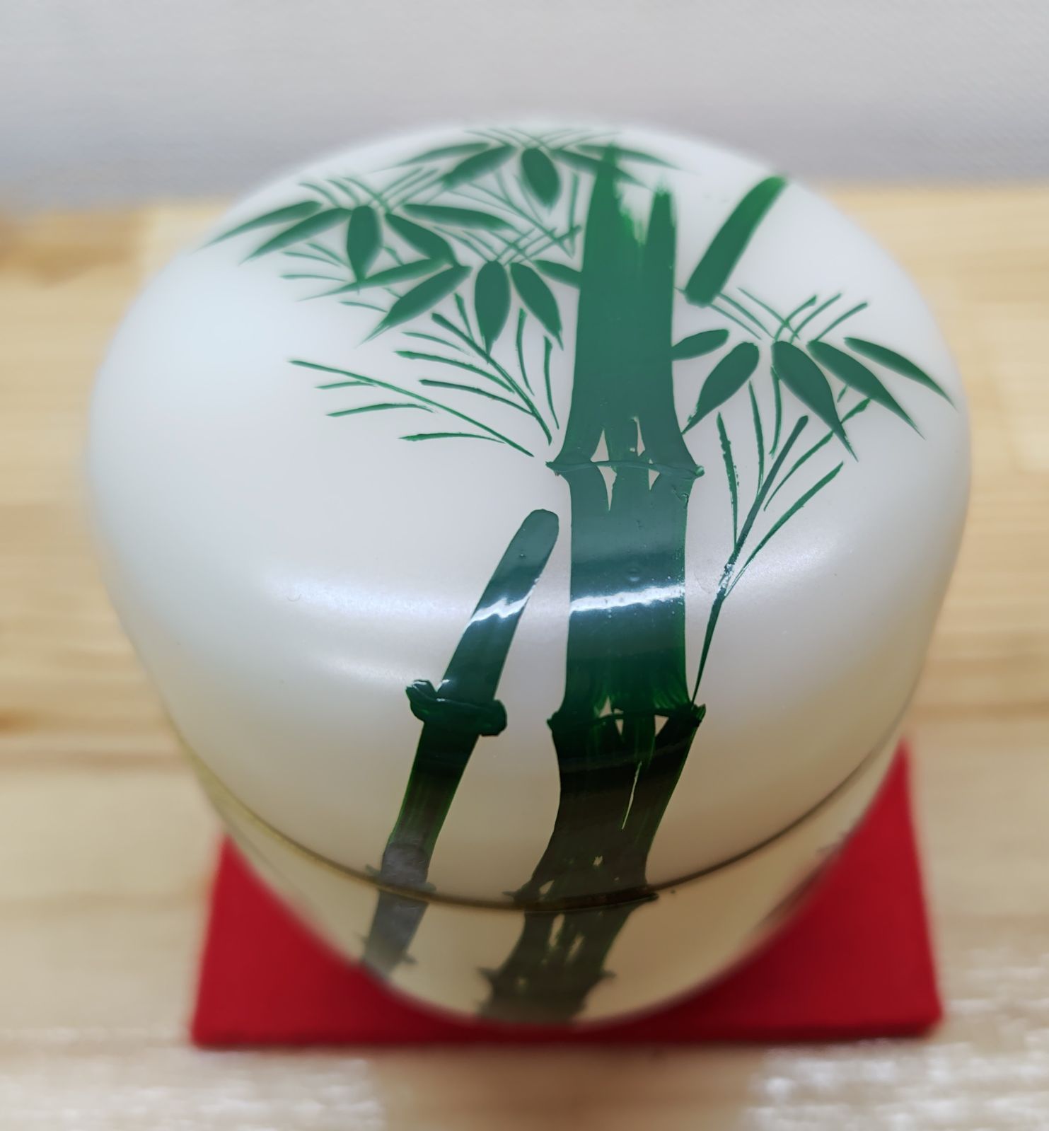 送料込【逢絢亭・新品】茶道具 中棗 竹の絵 半透明クリア 樹脂製 紙箱入り 逢絢亭・新品】茶道具 棗 中棗 竹の絵 半透明クリア 樹脂製 職人さん