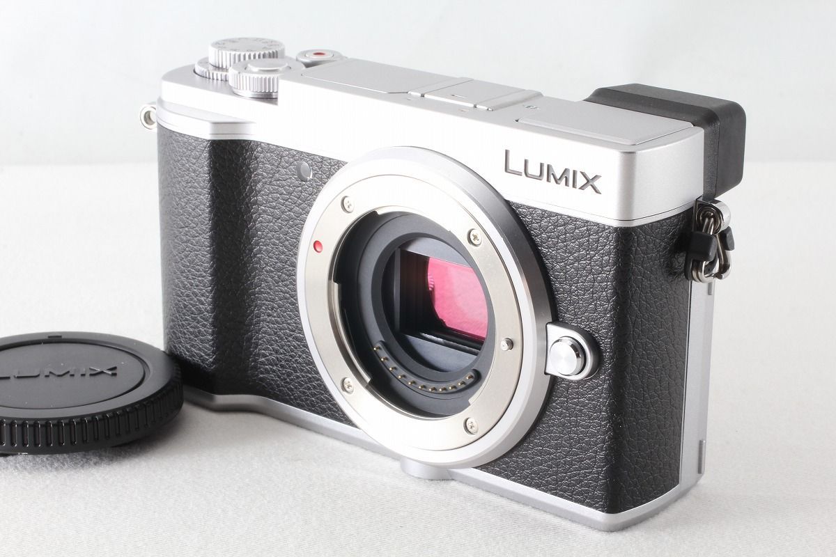 パナソニック Panasonic LUMIX DC-GX7MK3 ボディ シルバー 僅か