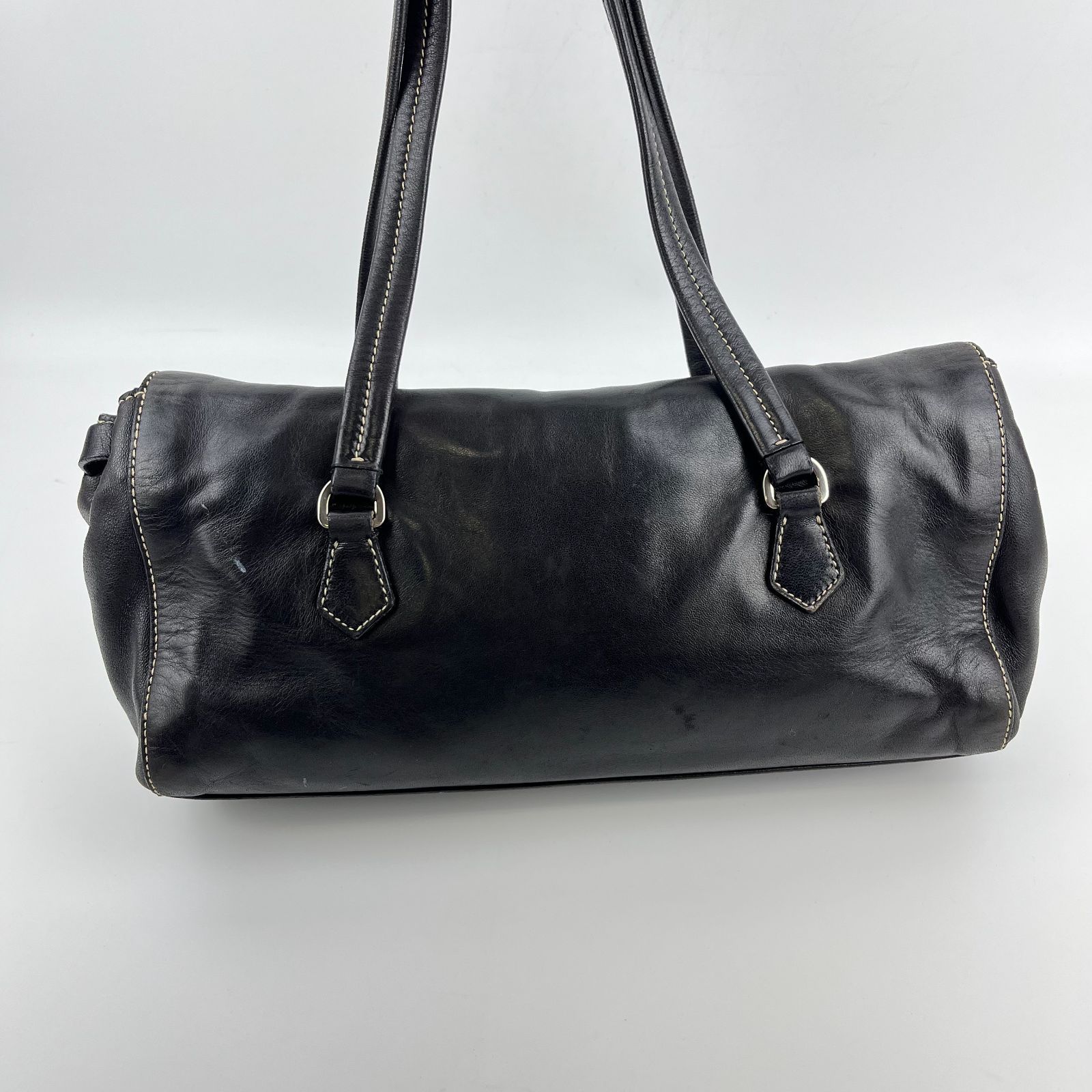 PRADA プラダ ショルダーバッグ 肩掛け ハンドバッグ ブラック レザー  