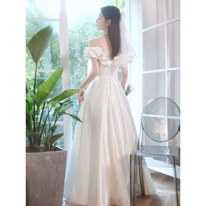 C19 エディングドレス 白 シンプル ロング オフショルダーフ 結婚式 前撮り C19 エディングドレス 白 シンプル ロング オフショルダーフ