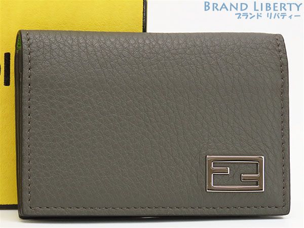 外超 フェンディ FENDI メタルロゴ レザー バイカラー カードケース 名刺入れ パスケース CARBONE グレー WASABI グリーン シルバー金具 カーフレザー 7M0222 AJF6 F1JMU