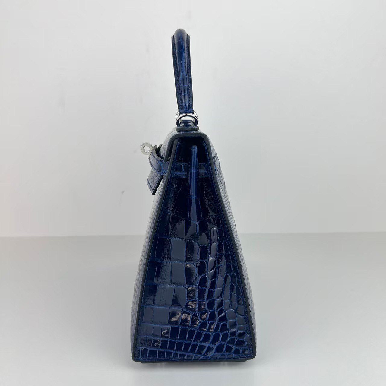 【ほぼ未使用】HERMES エルメス グローブホルダー ケリー ブルー×シルバー HERMES - エルメス HERMES グローブホルダー ケリー ヴォー