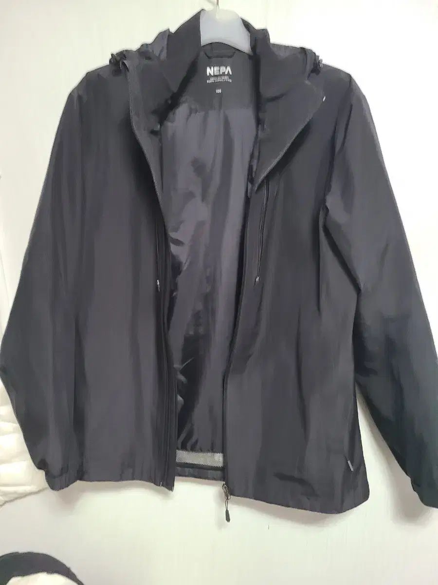 ネパゴアテックス ウィンドブレーカー ジャケット ブラック 105