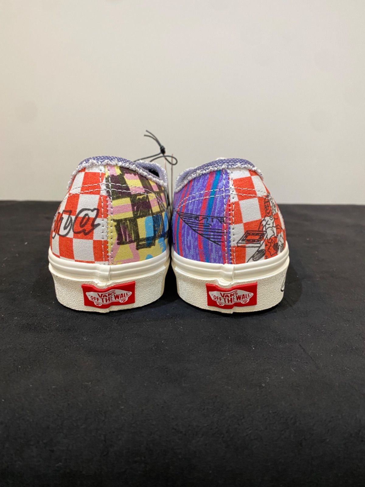 Vans ストレンジャーシングス オーセンティック 限定 新品未使用 20220818025200-0.webp
