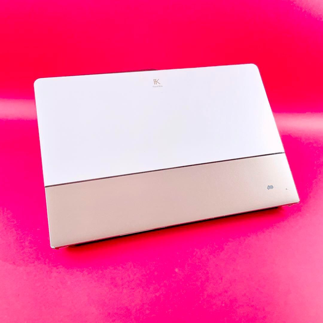 タッチパネル❣️小型軽量✨️初期設定済みですぐ使える薄型ノート