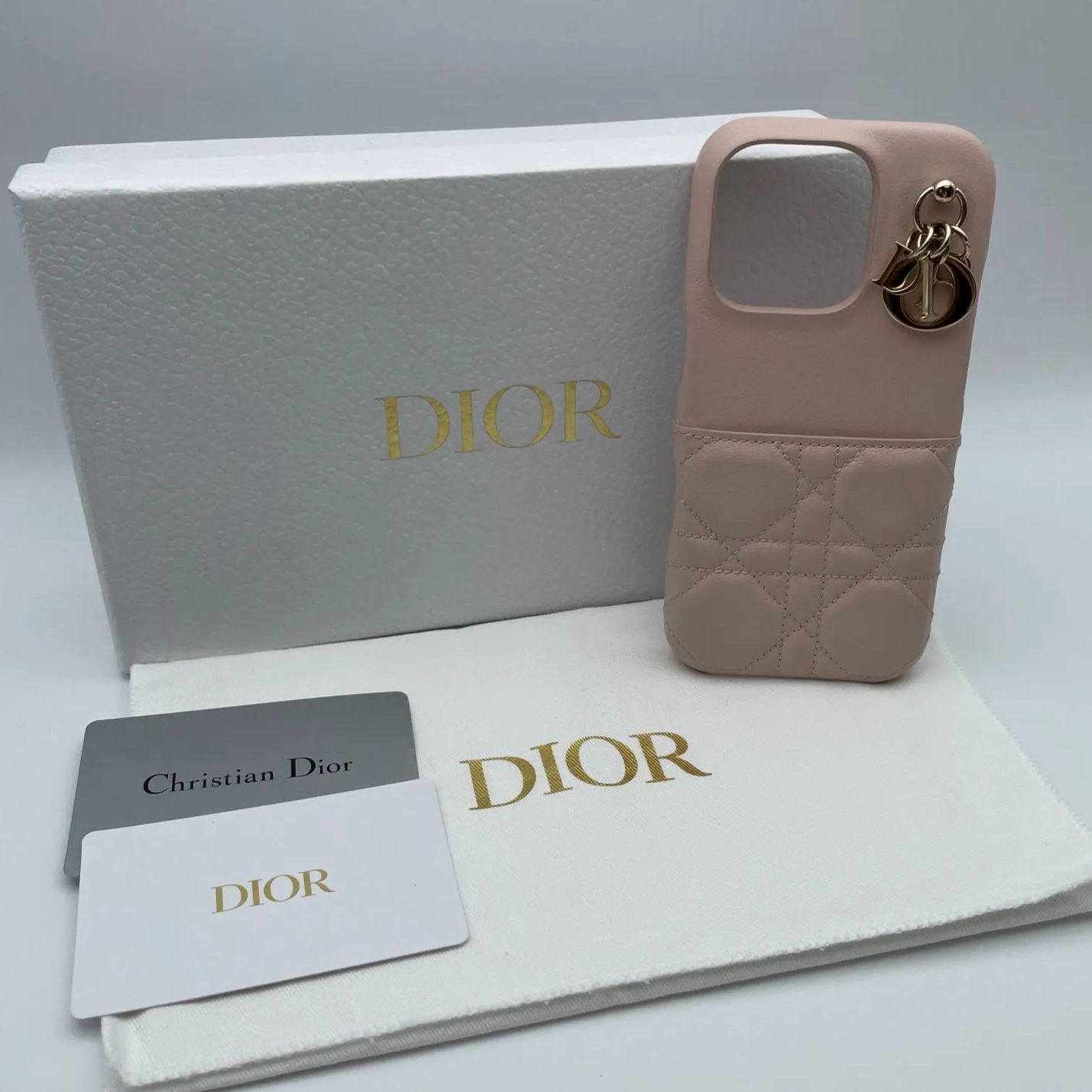 Lady Dior iPhone 16 Pro ケース