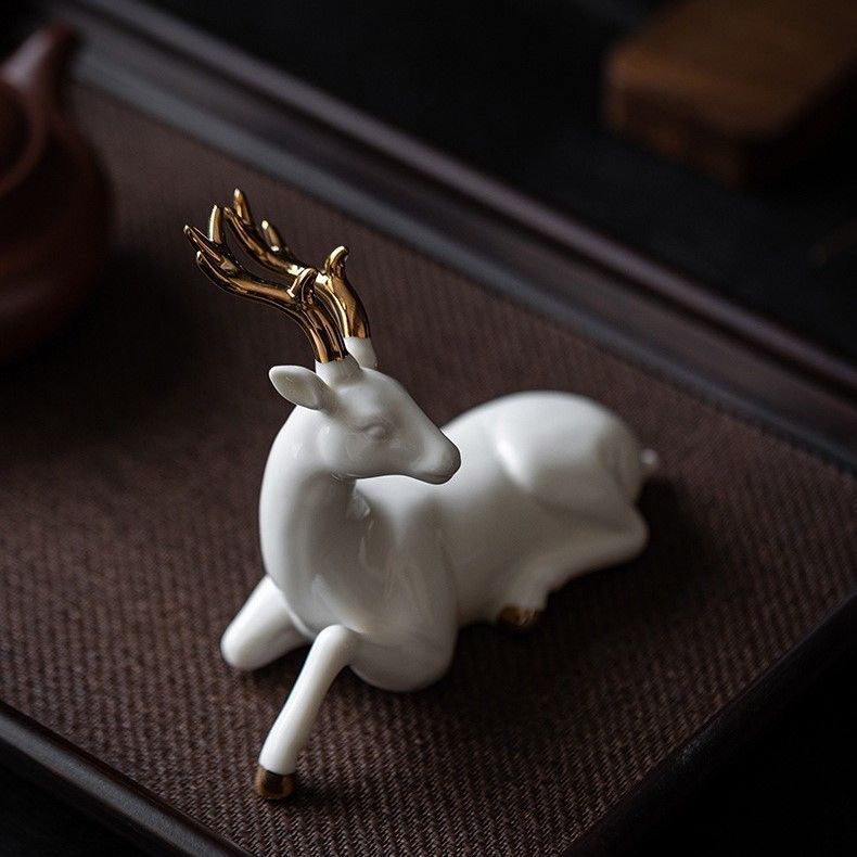 鹿 シカ トナカイ 風水グッズ ホワイト 白 ゴールド 金 金色 富