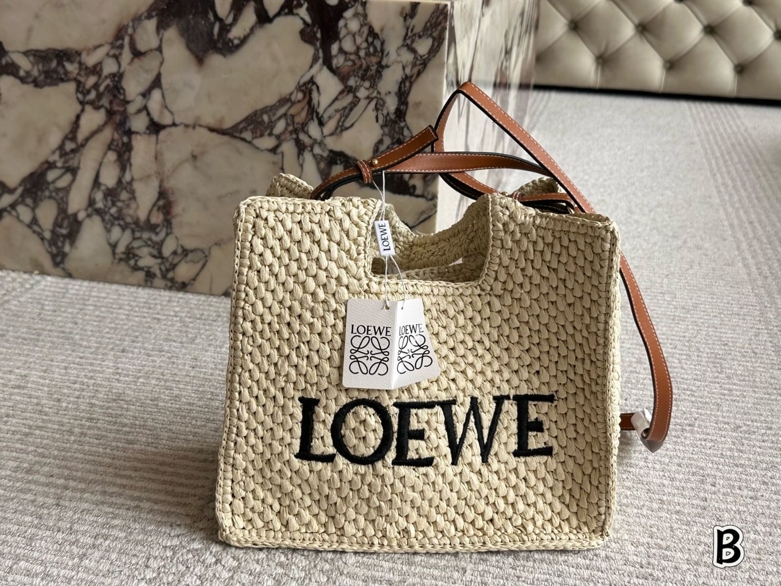 【SALE】2025SS LOEWE バスケットバッグ ミディアムサイズ LOEWE(ロエベ) バスケットバッグ ミディアム (スイカ) バッグ